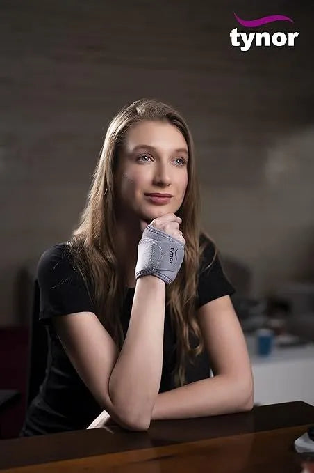 Wrist Brace with Thumb (Neoprene)
