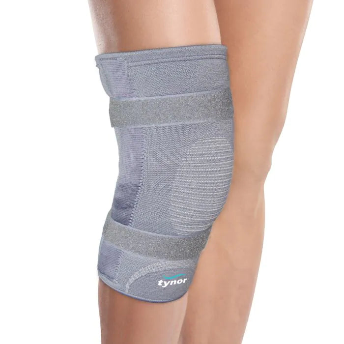 TYNOR KNEE CAP WITH RIGID HINGE ( D-06 )