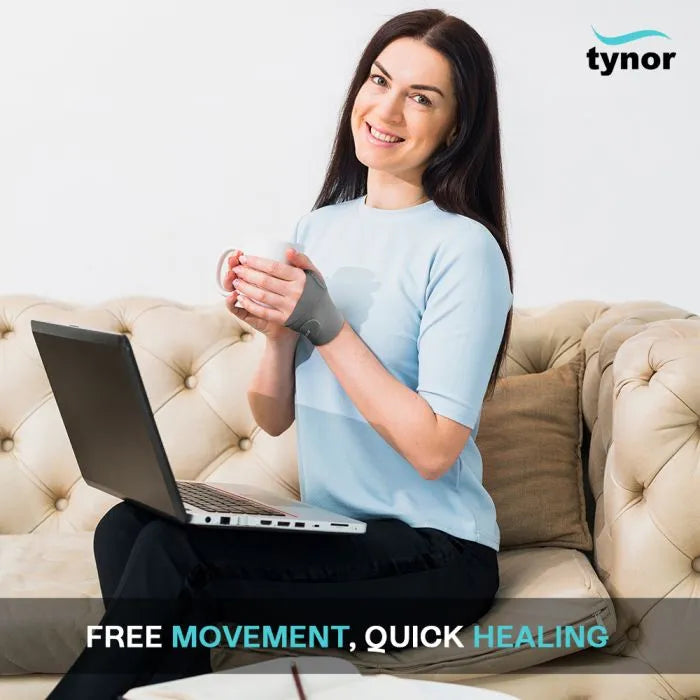 TYNOR WRIST BRACE WITH THUMB ( E-44 )