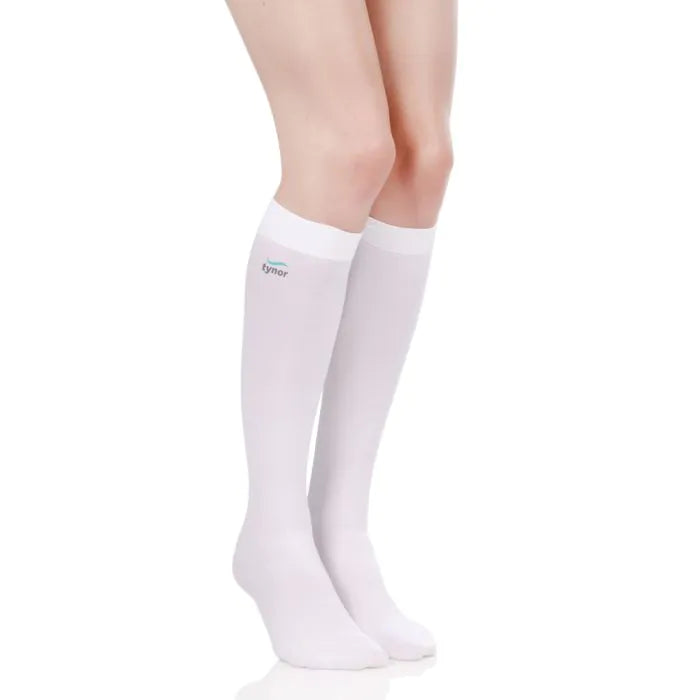 TYNOR D.V.T. STOCKINGS KNEE HIGH - PAIR ( I-66 )
