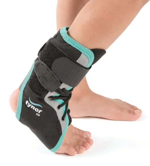 TYNOR CHILD ANKLE BRACE- BLACK ( D-02 )